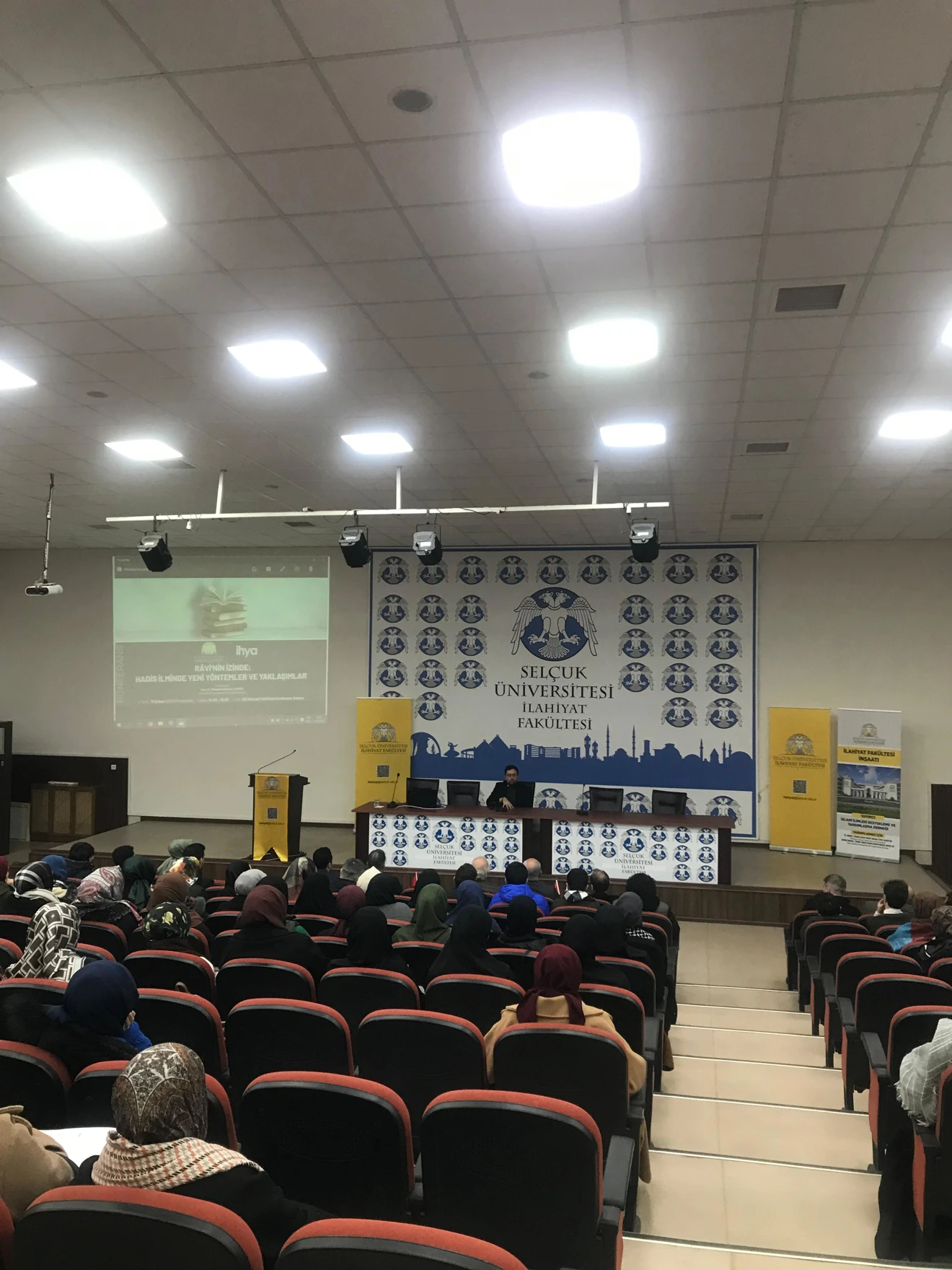 Ravinin İzinde konulu konferans gerçekleştirildi